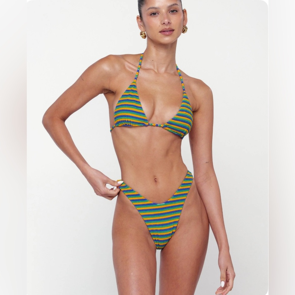 BNWT Striped Green and Yellow Bikini Set + Bucket hat - Picture 4 of 10